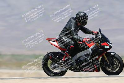 media/Apr-17-2025-Racers Edge (Thu) [[0a0c127f11]]/B Group/7-Session 5 (Turn 12 Inside Pans)/